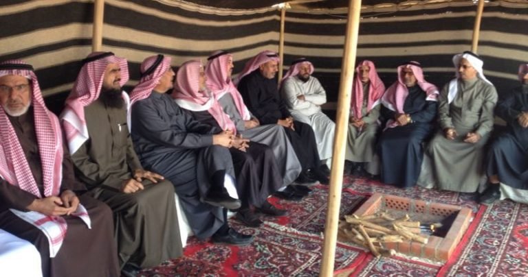 الأسرة في ضيافة أبناء العم عمران العمران رحمه الله