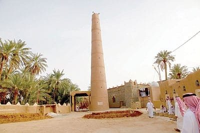 أسر كانت في عودة سدير