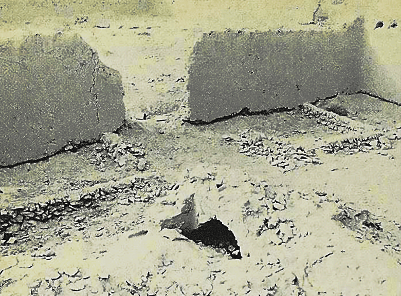 صور قديمة لمباني في نجد من دراسة بعنوان: العمارة المدنية في نجد لجيفري كينغ (1982م)