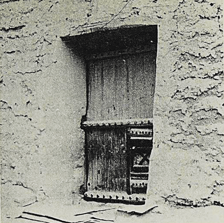 صور قديمة لمباني في نجد من دراسة بعنوان: العمارة المدنية في نجد لجيفري كينغ (1982م)